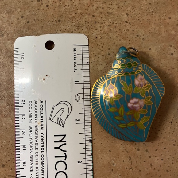 Boxed Set of Six Cloissone Charms - Picture 4 of 8